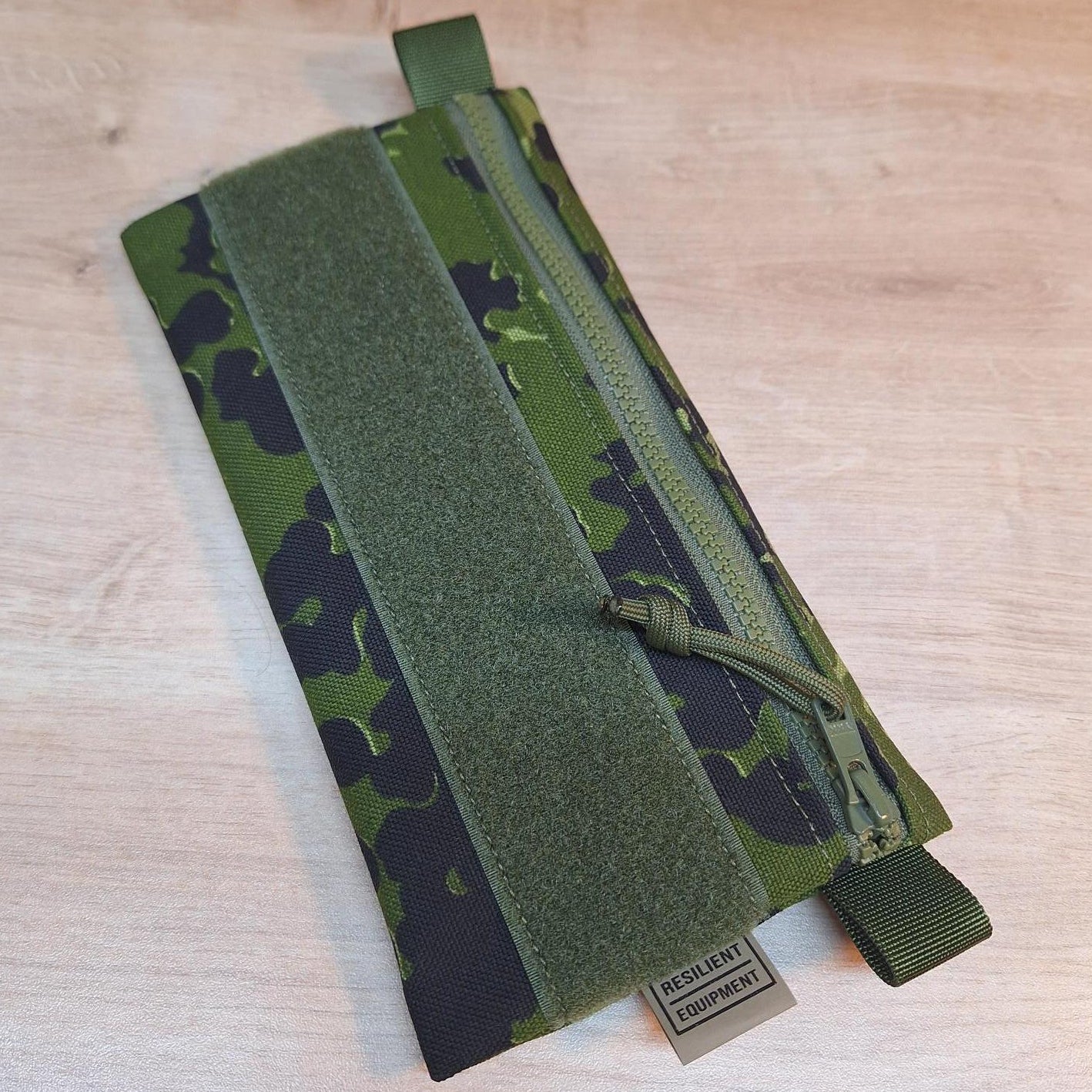 Danish M84 Camouflage License Pouch with Olive Zip and Orange Lining