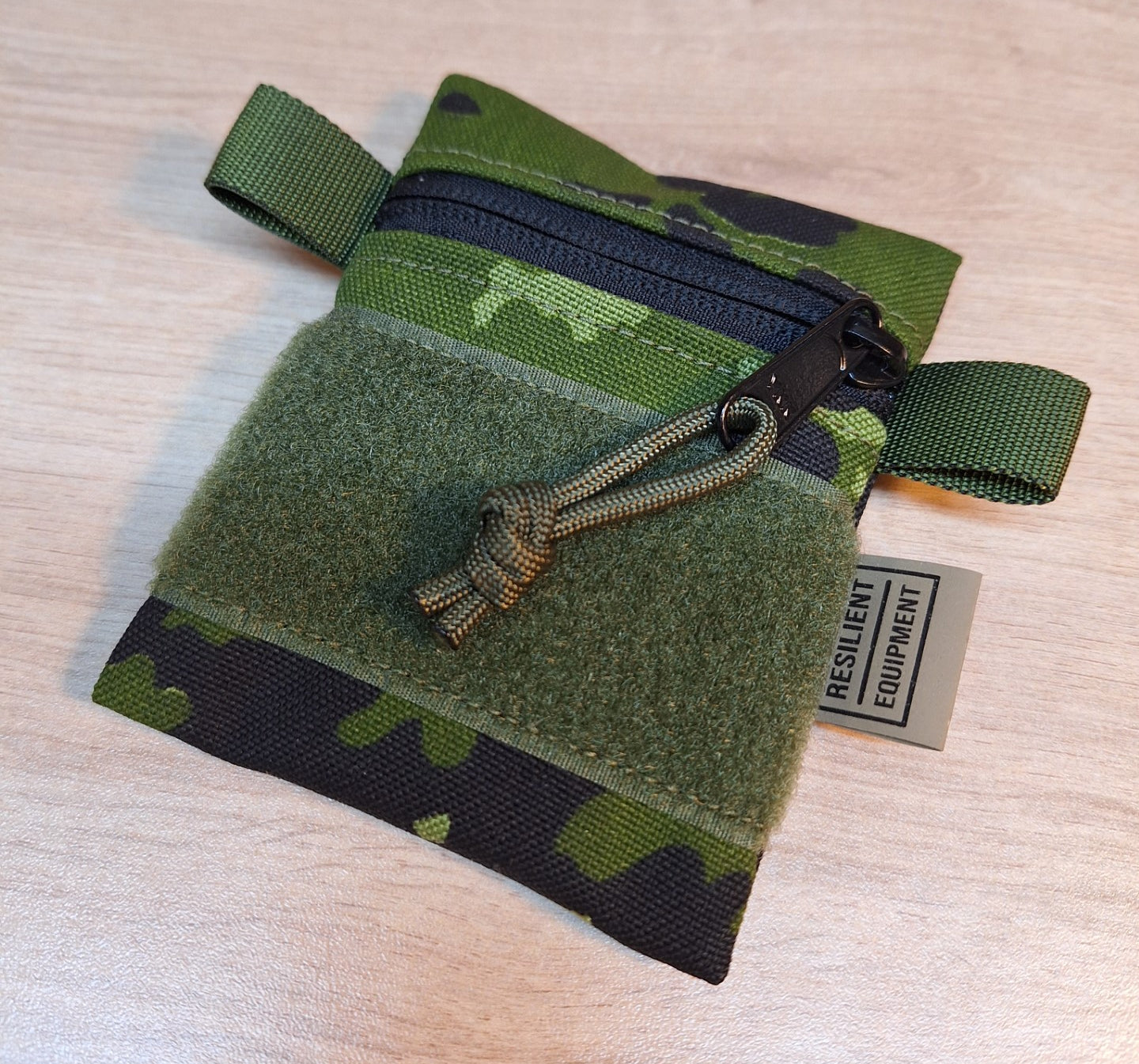 Danish M84 Camouflage Mini Pouch with Olive Velcro