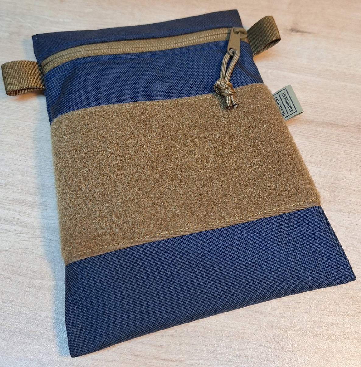 Navy Wide Vertical Pouch with Coyote Brown Zip and Velcro